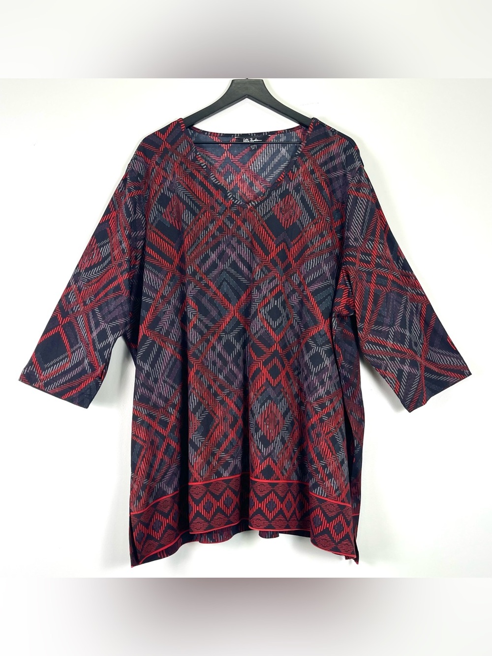 ULLA POPKEN Women's V-Neck Black Red Gray Diamond Plaid 3/4 Sleeve Size 24/26